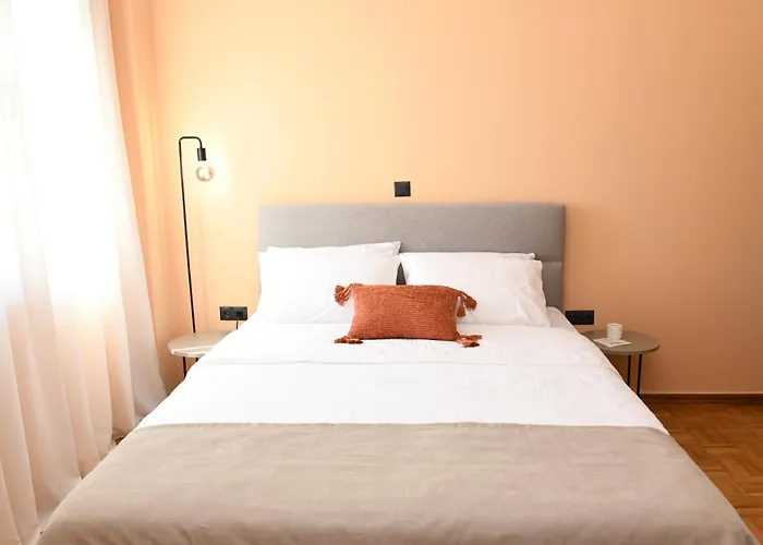 Alkmini Apartment